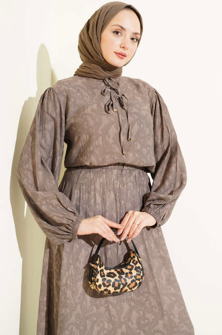 Jacquard Suit with Elasticated Sleeves, Tie-Collar and Skirt