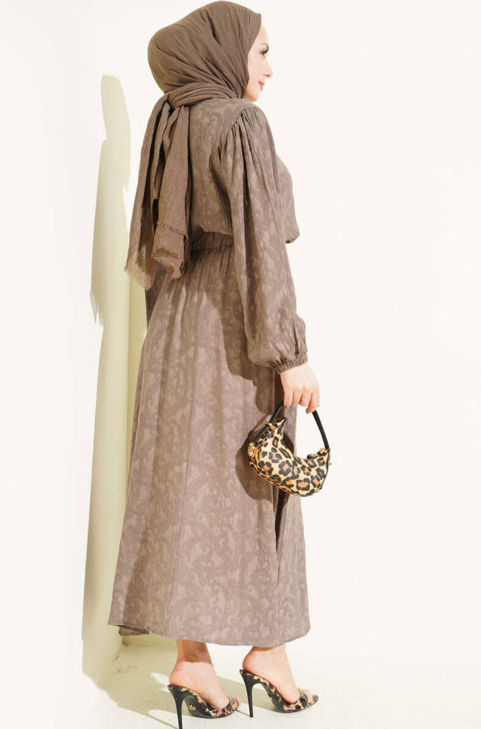 Jacquard Suit with Elasticated Sleeves, Tie-Collar and Skirt